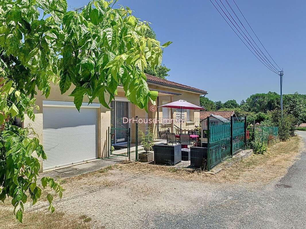 Maison à LA CROIX-BLANCHE