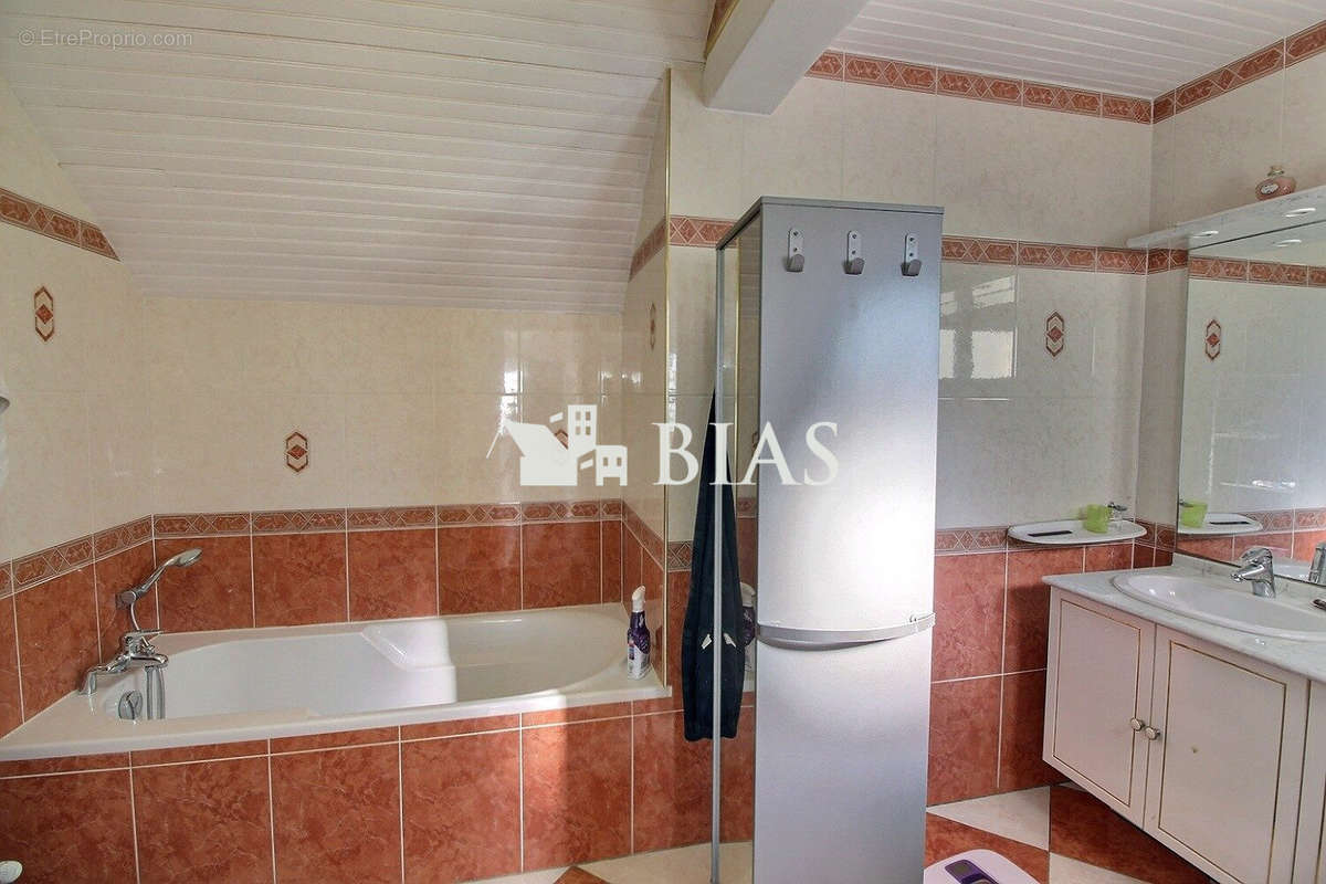 Maison à LE GROS-THEIL