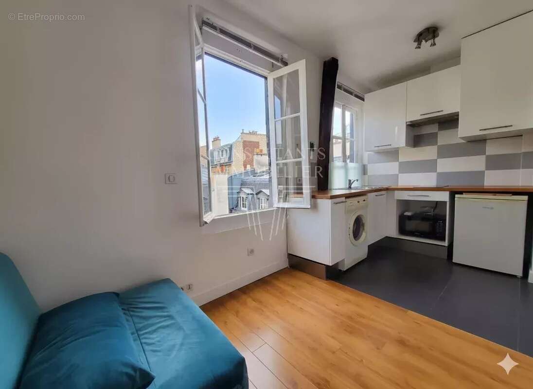 Appartement à PARIS-7E