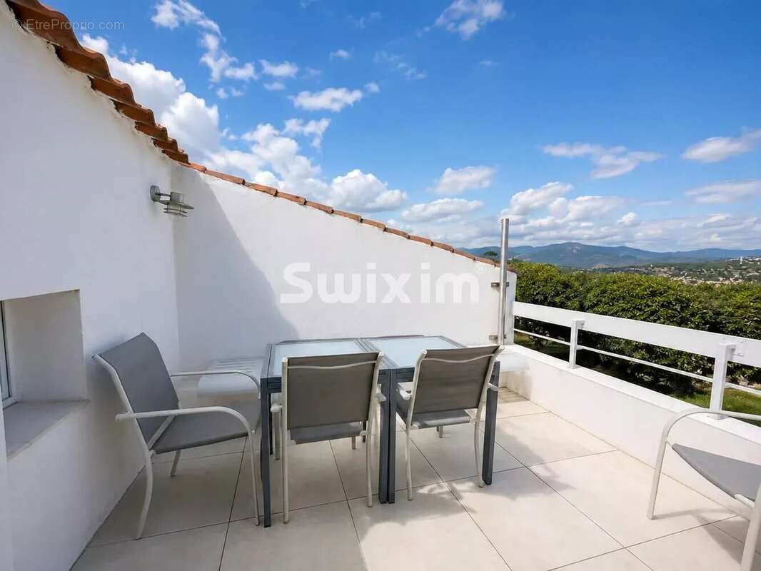 Maison - vue mer - 2 chambres - terrain - photo 2