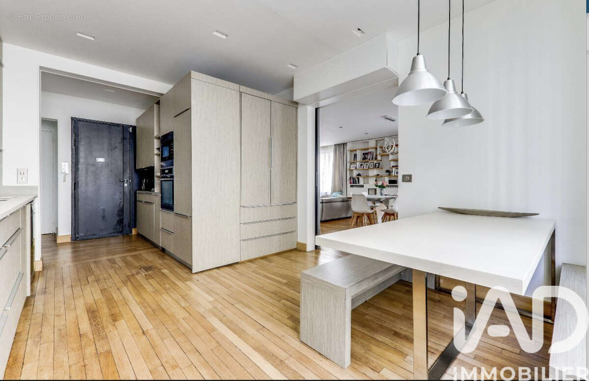 Photo 5 - Appartement à PARIS-16E