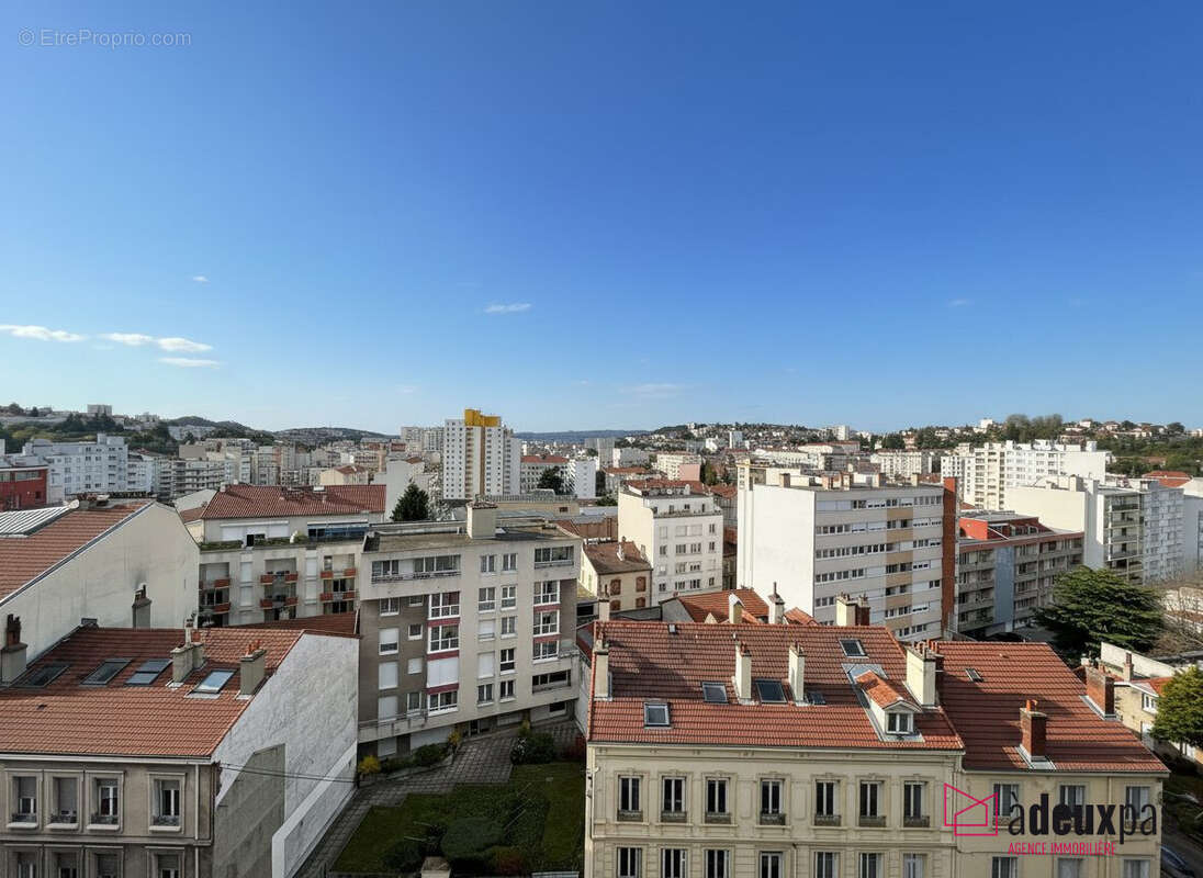 Appartement à SAINT-ETIENNE