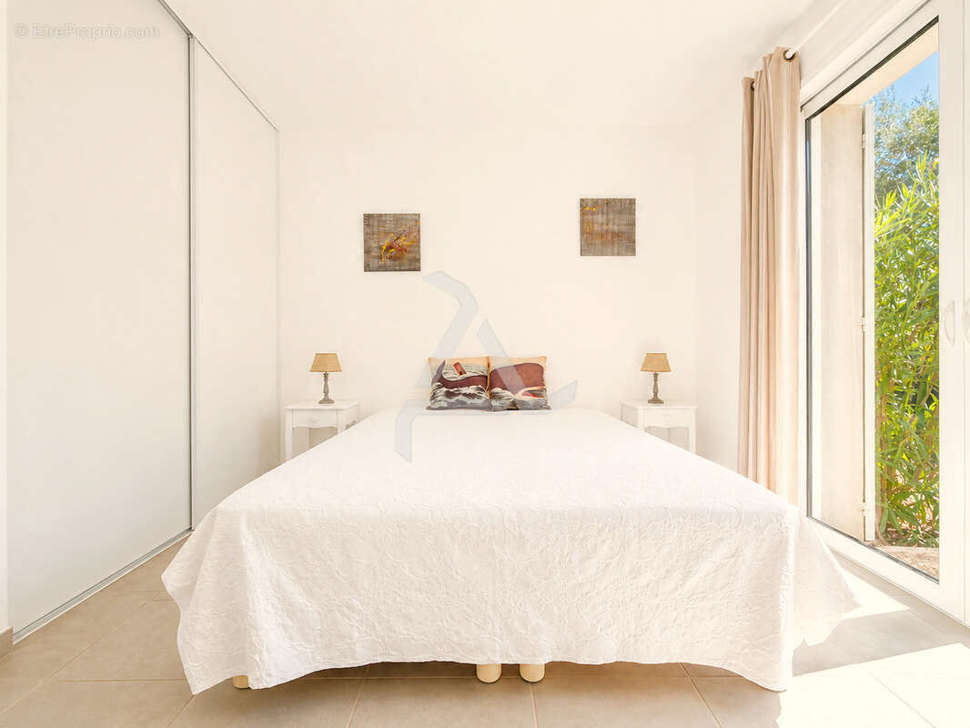 10’ porto-vecchio dans impasse résidentielle, villa t5 113m2 « première main » de 2014 - photo 18