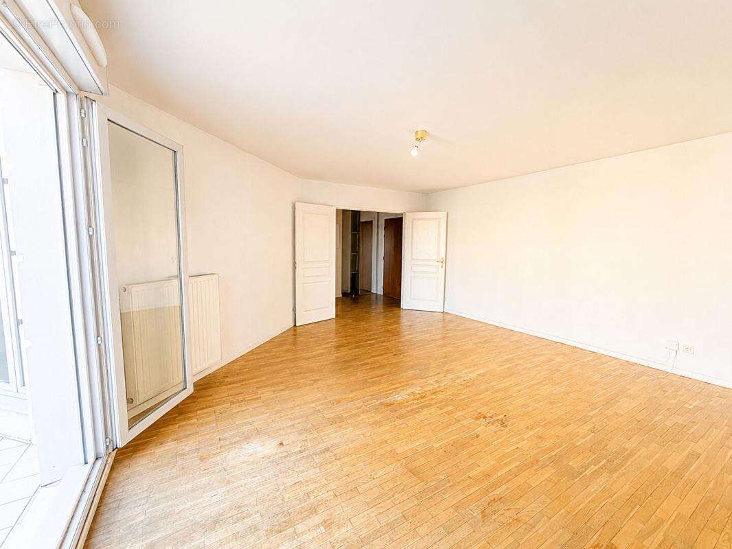 Appartement à LYON-6E