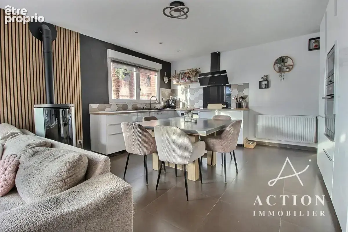 Maison contemporaine de 2015 - 96 m² - 3 chambres - jardin - garage - parking - photo 3