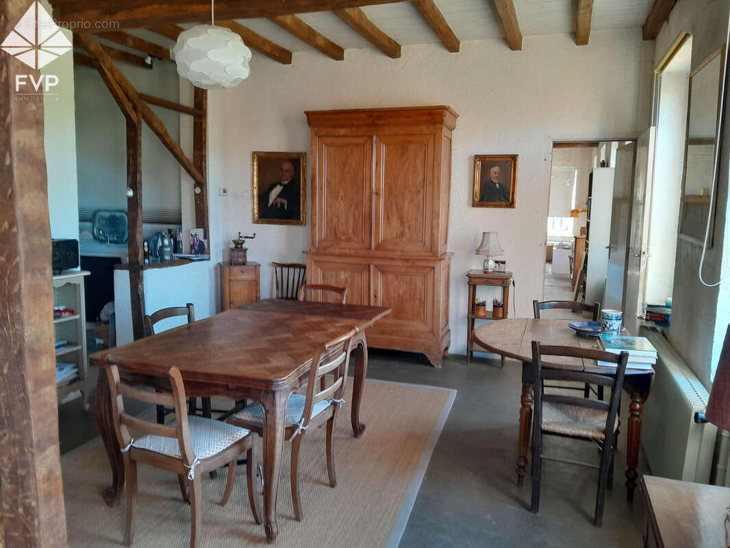 Maison à DOUDEVILLE