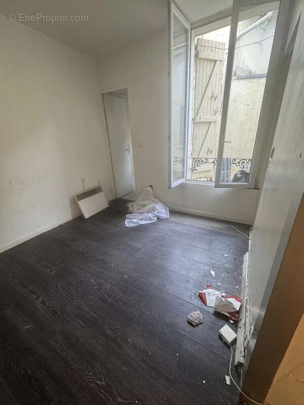 studio à rénover à la frontiere de Paris - photo 3