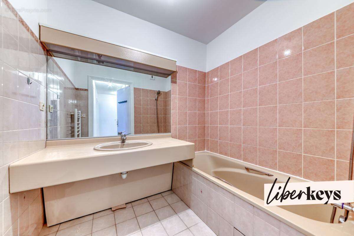 Appartement à LYON-6E