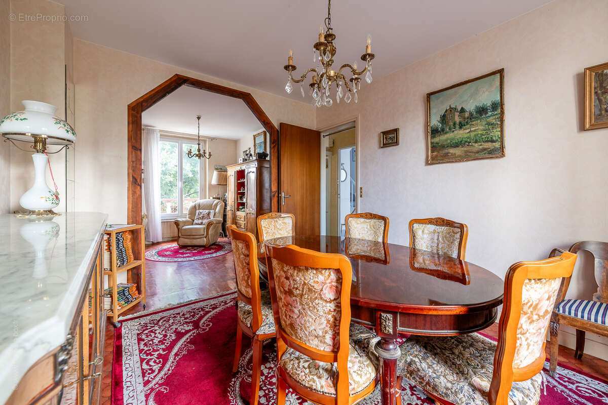 Maison à JOINVILLE-LE-PONT