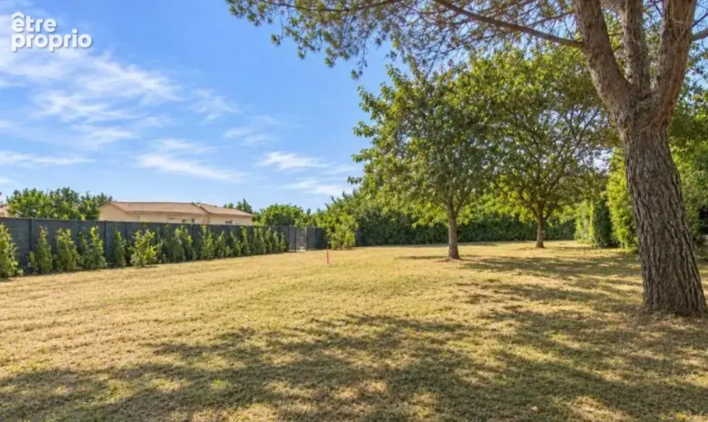 Terrain à bâtir de 600 m² à SAINT-SULPICE-DE-ROYAN (17) - photo 2