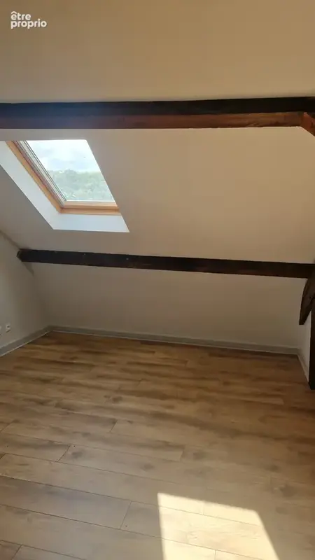 Appartement F3 duplex rénové 2 parkings privatifs environnement privilégié - photo 17