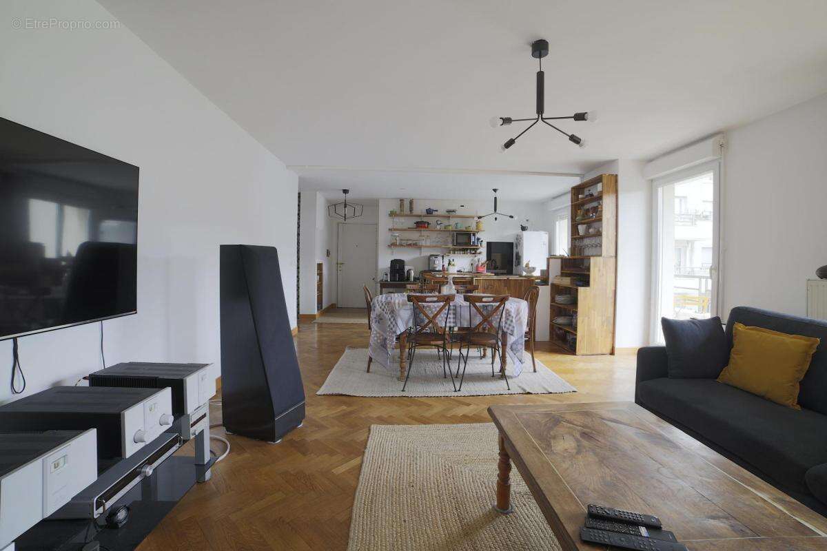 Cachan centre – 4 pièces 97 m² – 3 chambres – balcon & parking - photo 2