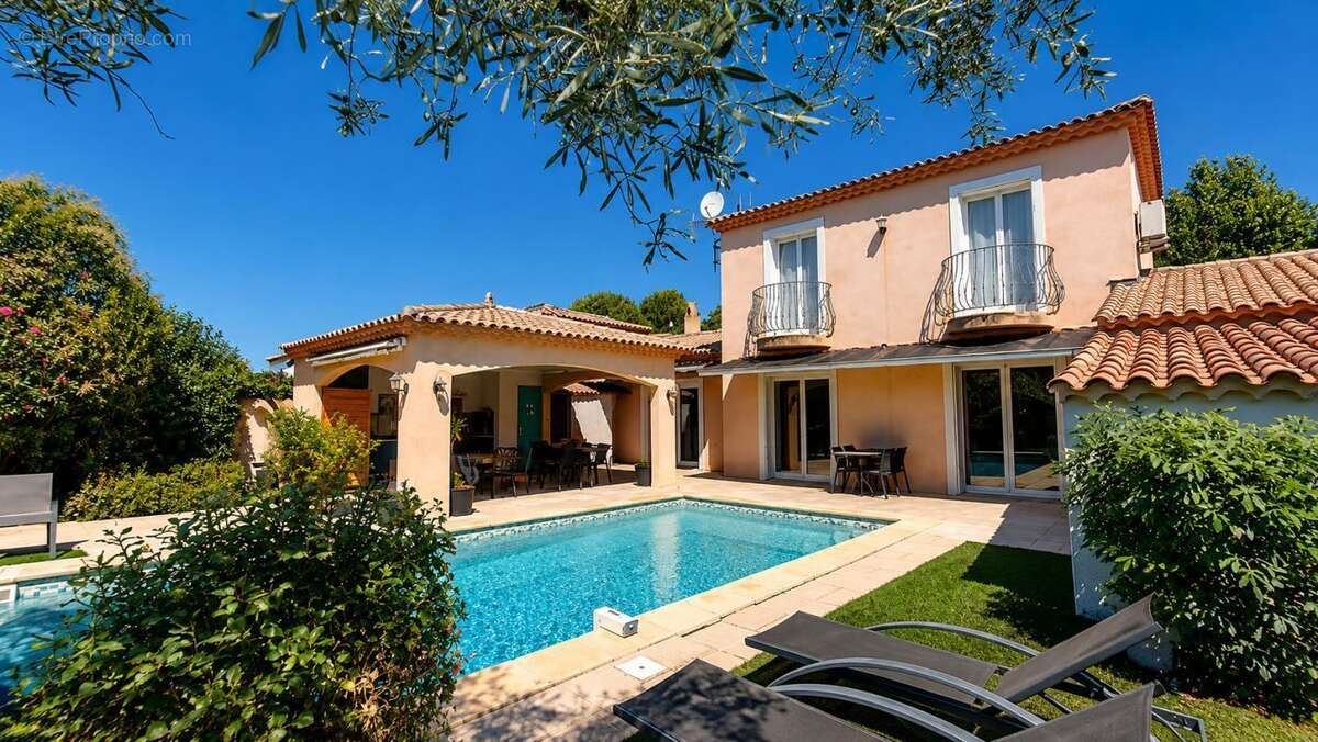 Coup de coeur - villa - 5 pieces - centre draguignan - photo 2