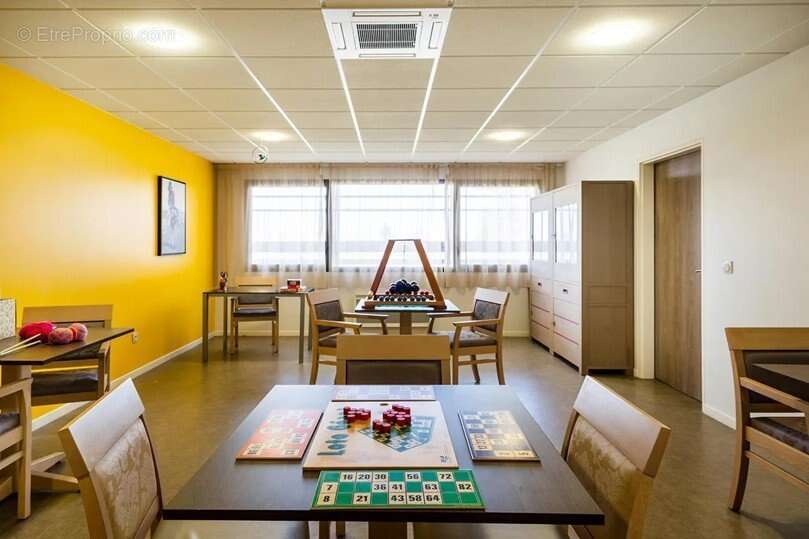 INVESTISSEMENT LOCATIF  TARBES  Résidence Seniors Les Templitudes de Tarbes - 5,62 % de rentabilité - photo 8