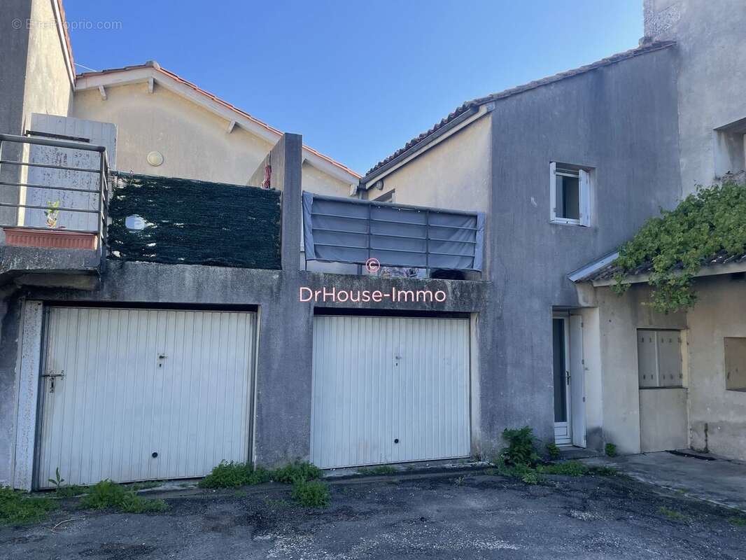 Appartement à GOND-PONTOUVRE