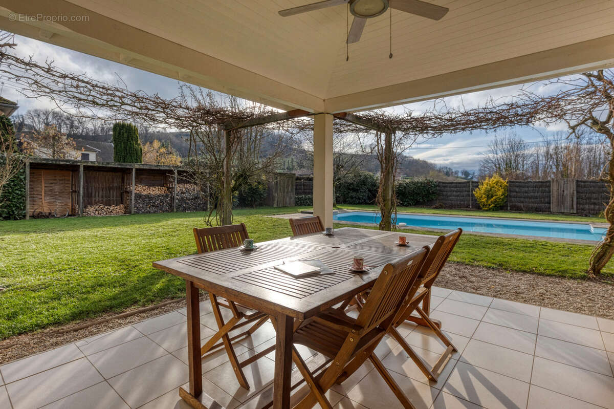 Maison à BRIE-ET-ANGONNES