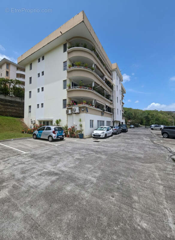 Opportunités à saisir !!! Appartement Schoelcher 3 pièce(s) 74 m2 - photo 9