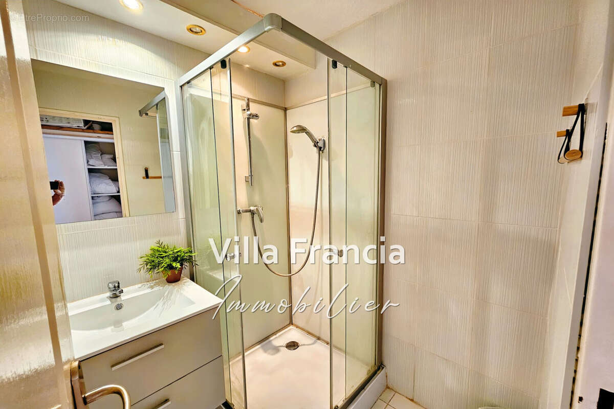 Appartement à SAINT-RAPHAEL