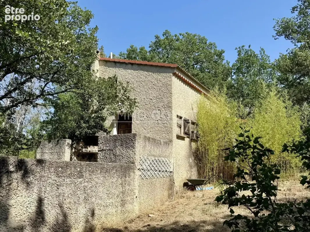 À vendre à  Goult - photo 7
