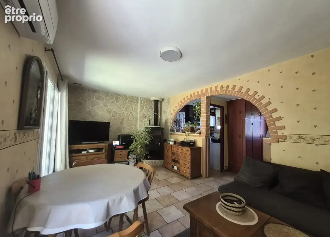 Maison 60 m² à Corcy  - photo 3
