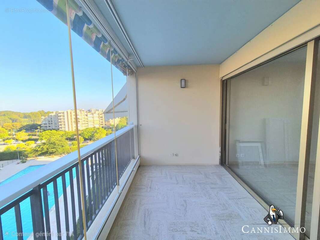 NEW! MANDELIEU MARINA Adresse Exclusive 3p rénové cave et parking - photo 14