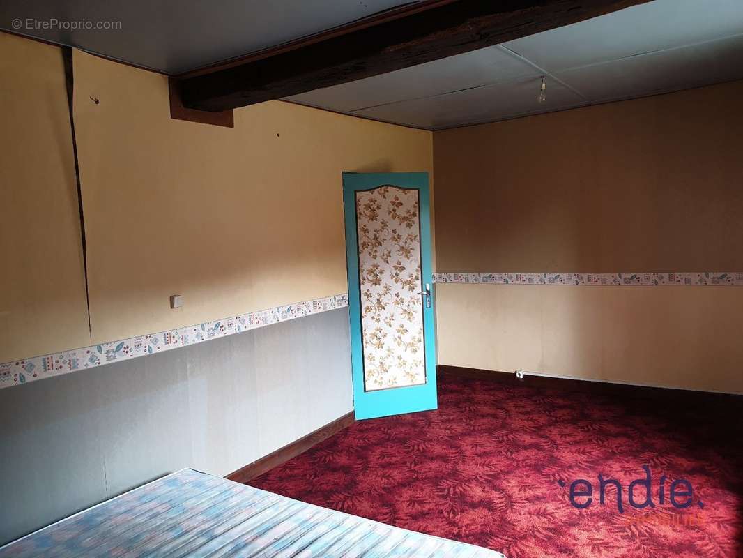 Maison à PREVERANGES