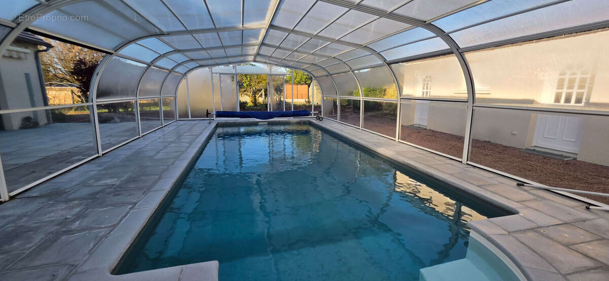 Maison à CHATELLERAULT