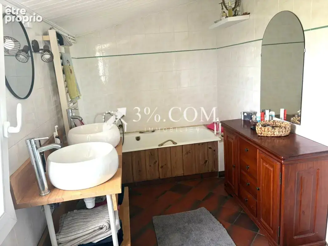 A vendre charmante longère avec vue sur le marais - photo 7