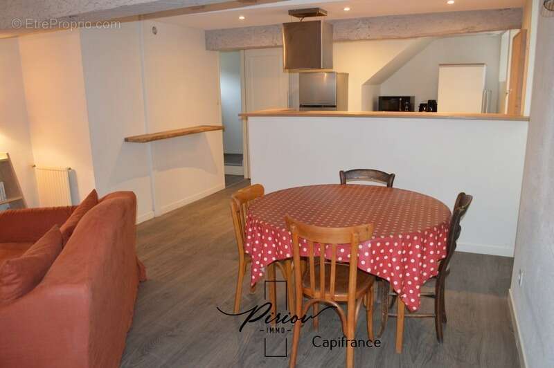 Appartement à MONTREUIL-BELLAY