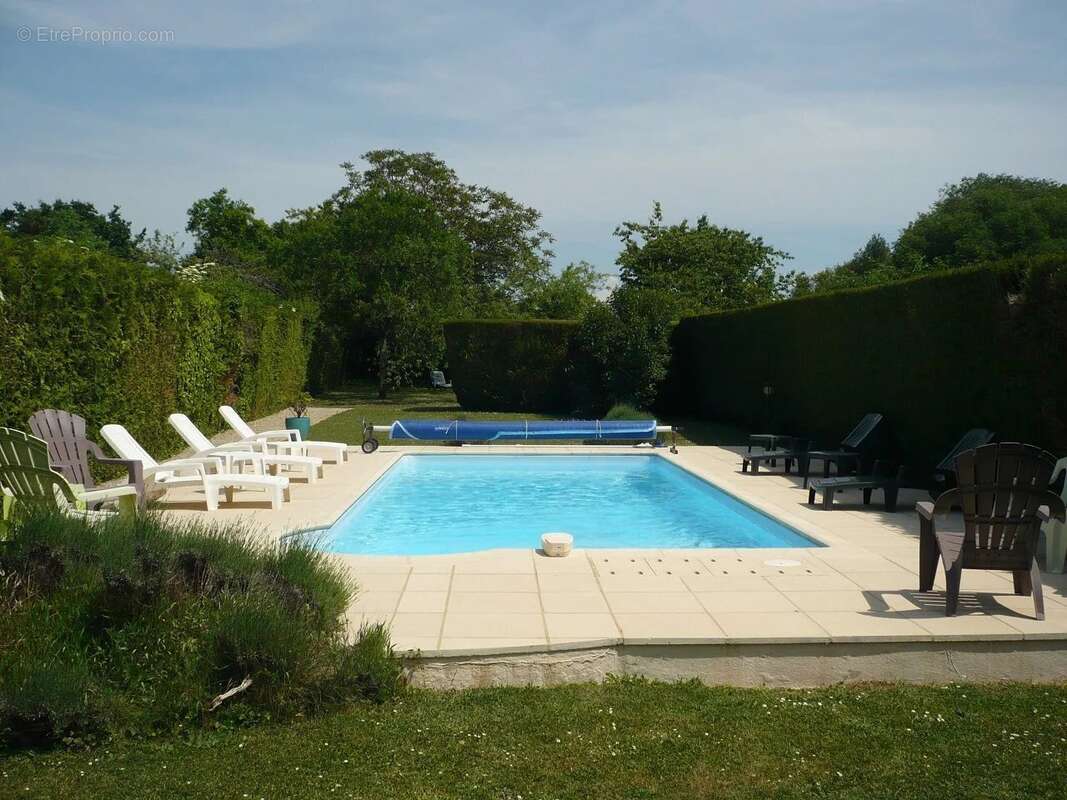 Maison à AUXON
