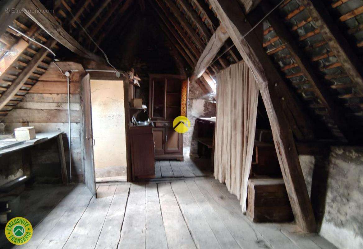 Maison à NEUVY-SAINT-SEPULCHRE