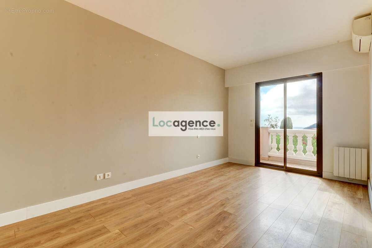 Appartement à THEOULE-SUR-MER