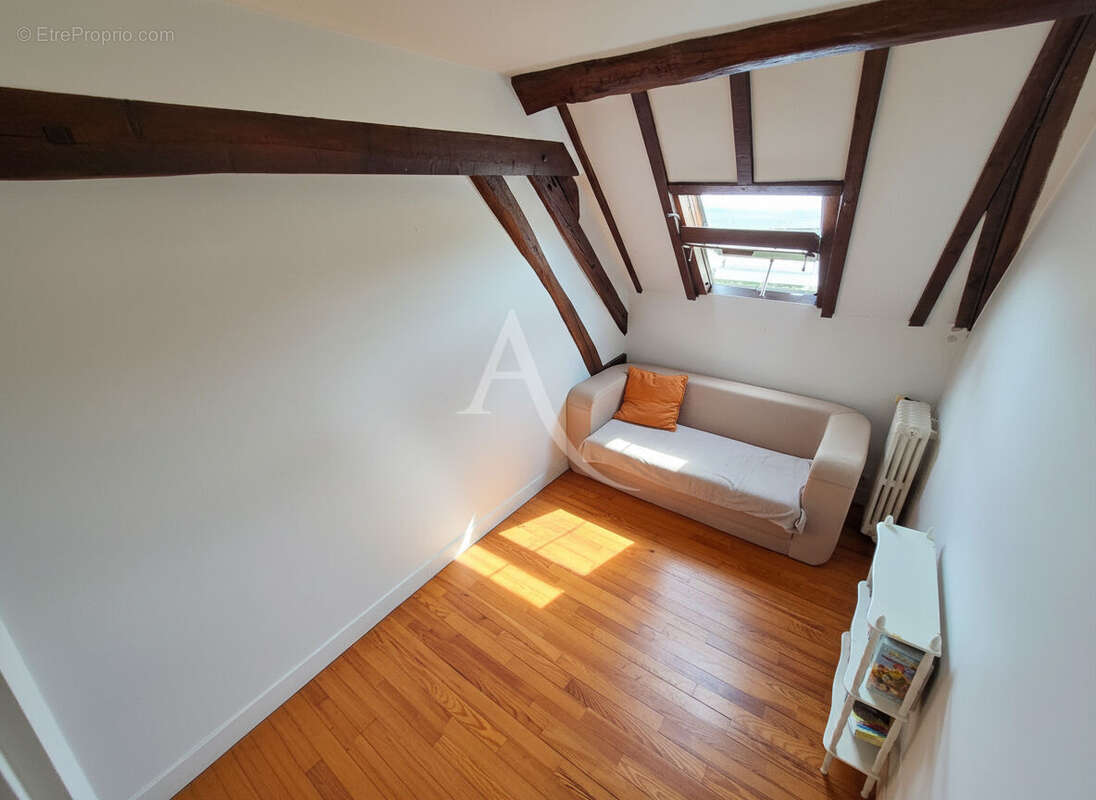 Maison à DOURDAN