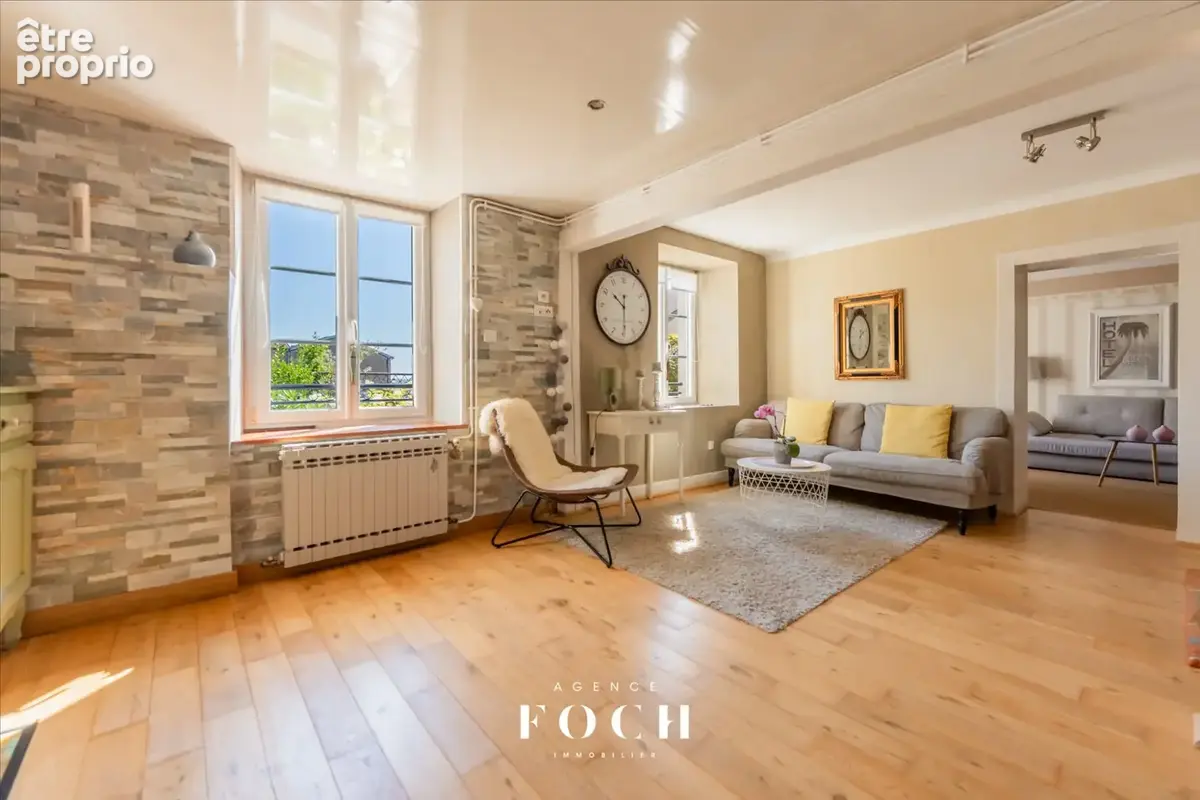 Maison 213 m² à Norroy-Les-Pont-A-Mousson  - photo 2