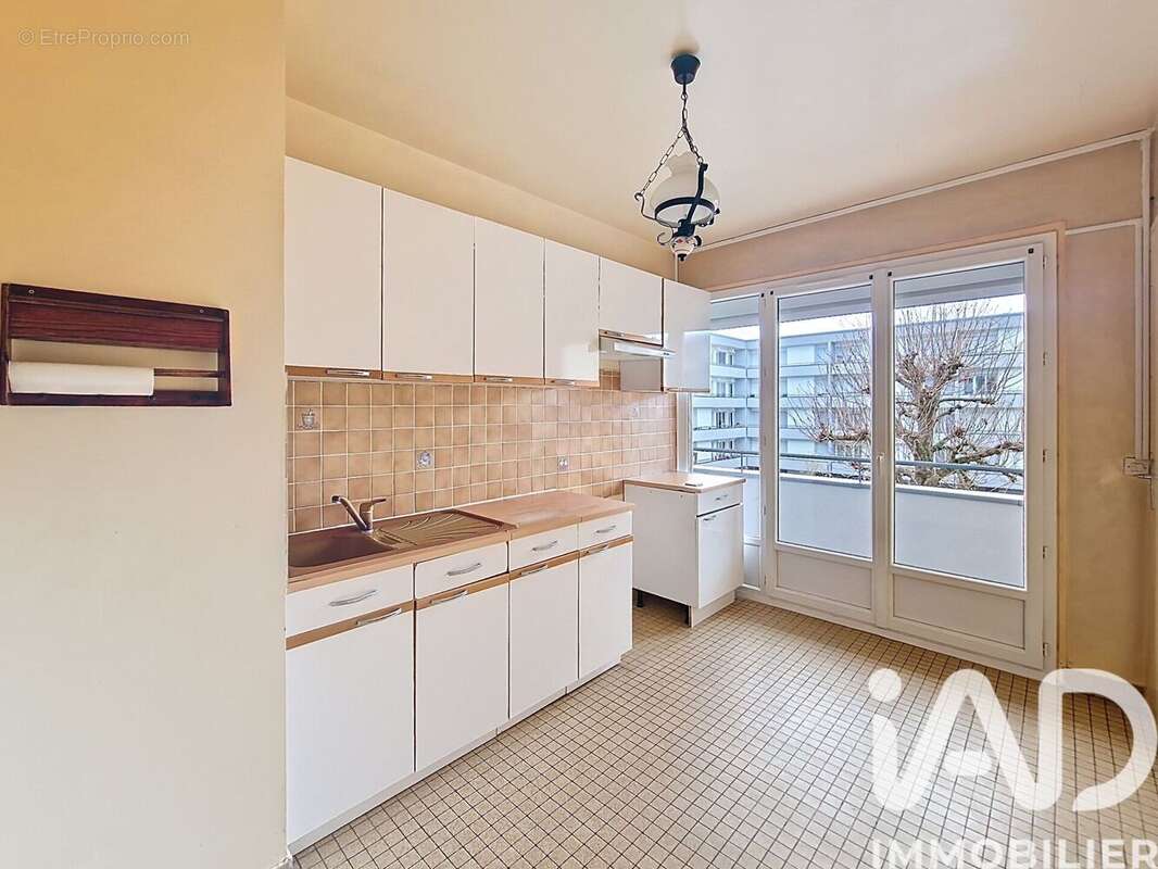 Photo 5 - Appartement à SAINT-FARGEAU-PONTHIERRY