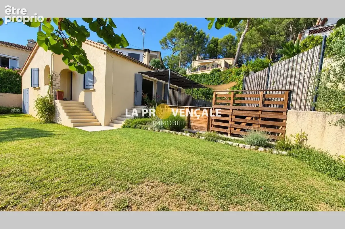 Photo Maison à Rousset au prix de 495 000€