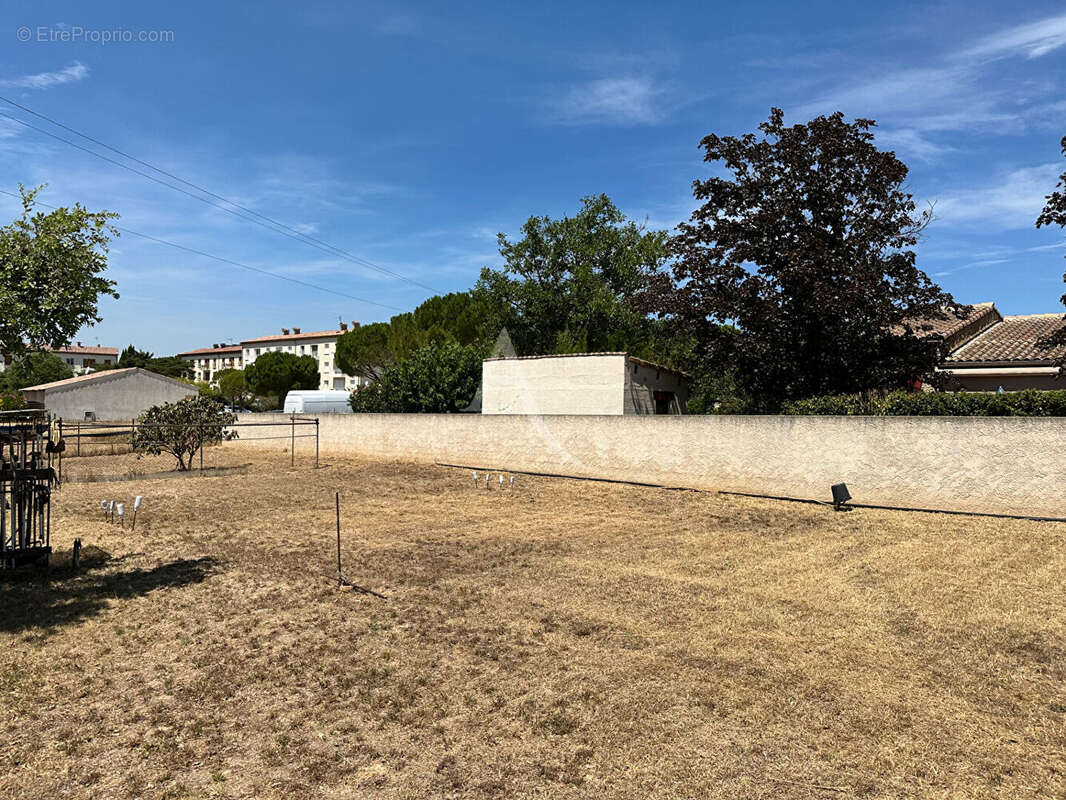Terrain constructible de 750m2 avec forage au calme lumineux expose sud a vinon sur verdon - photo 6