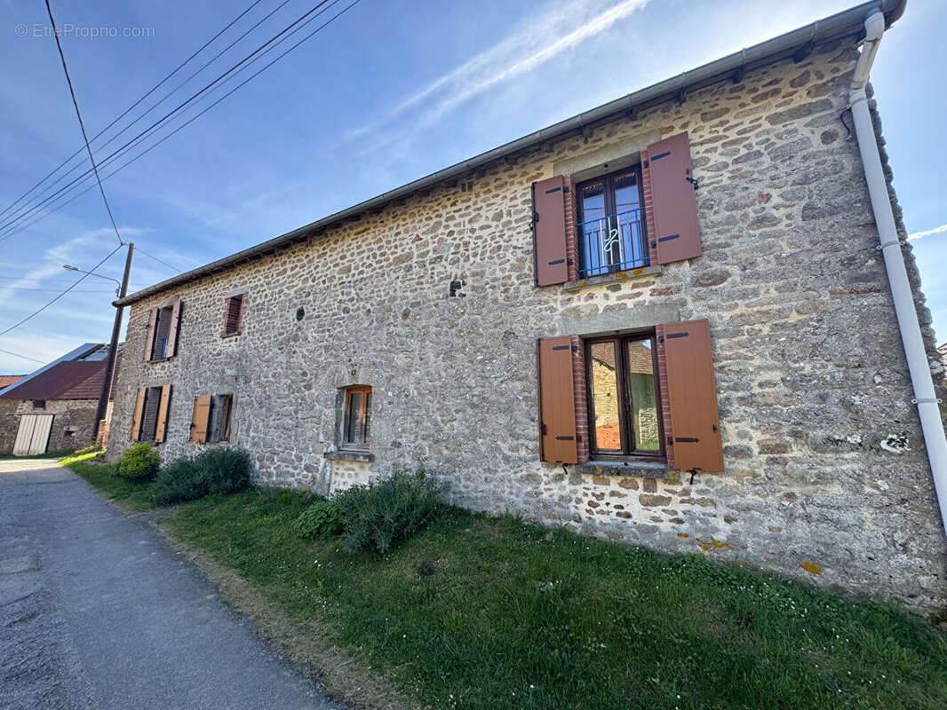 Maison à ARRENES