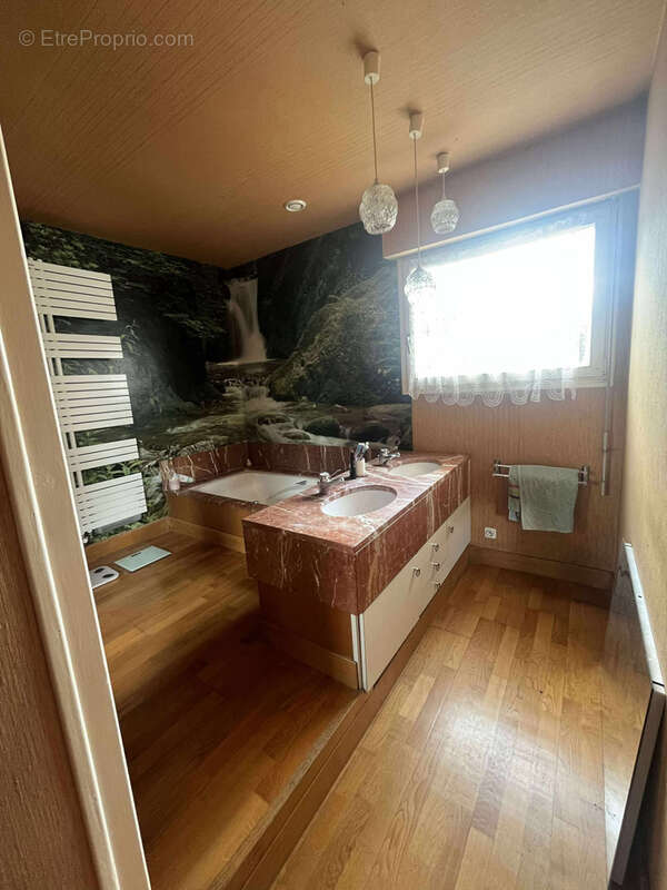 Maison à LA COQUILLE