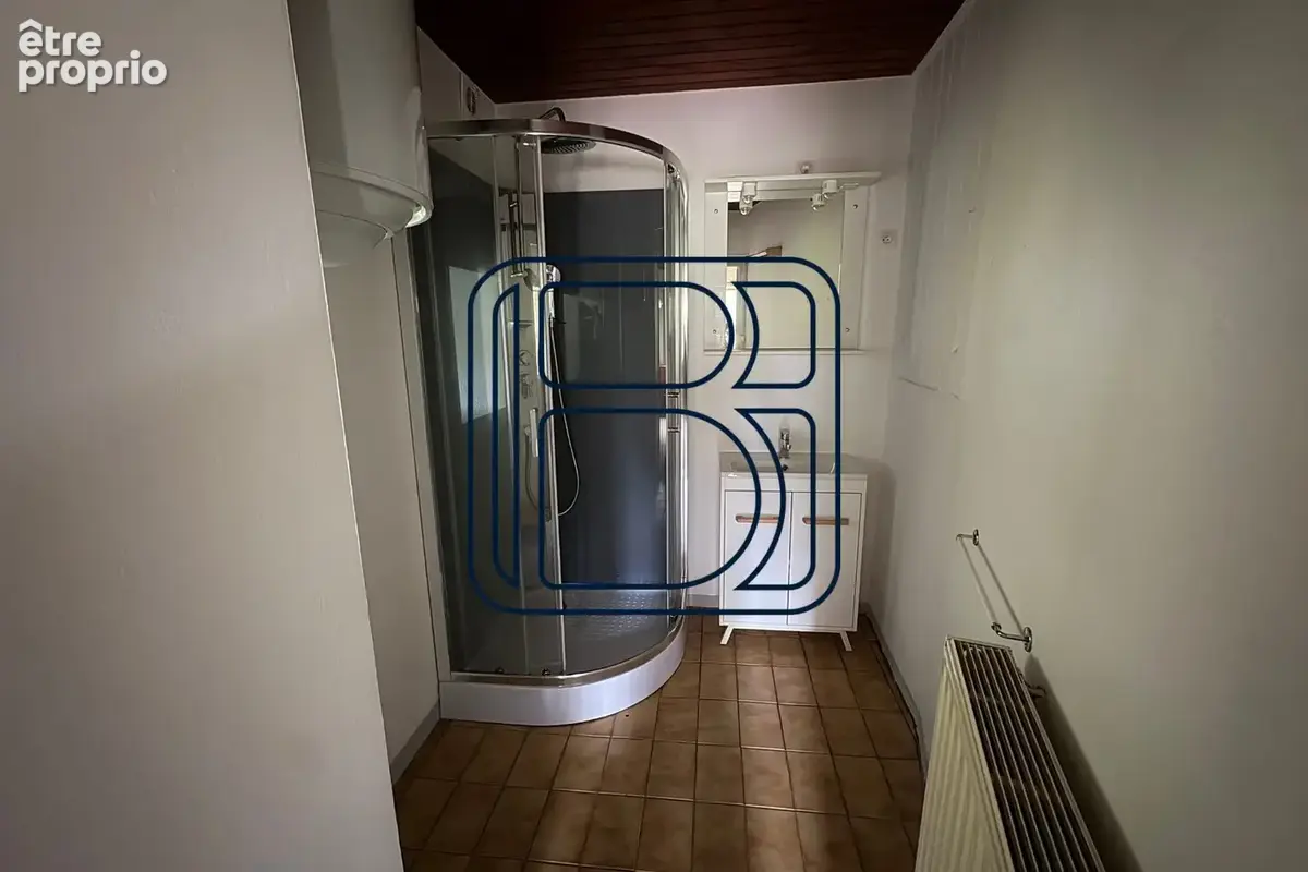Maison 7 pièces 88 m² à vendre à Vertolaye (63480) - photo 7