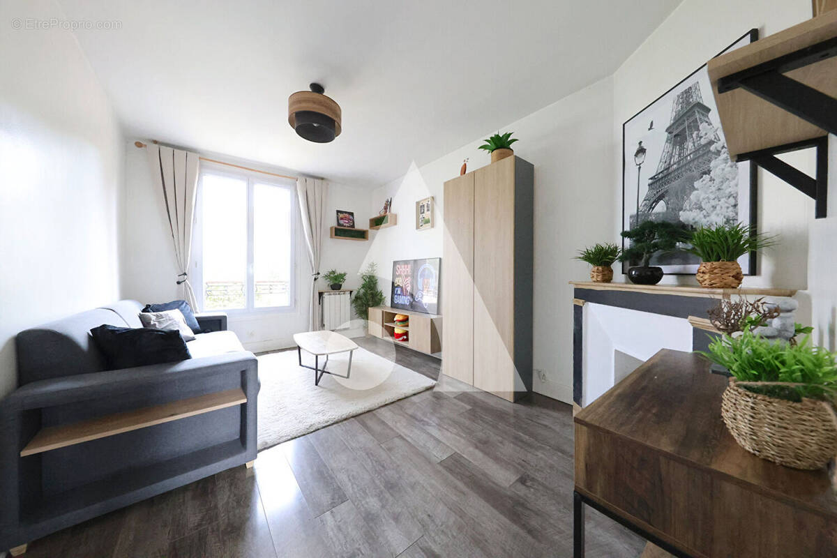 Appartement à CORBEIL-ESSONNES