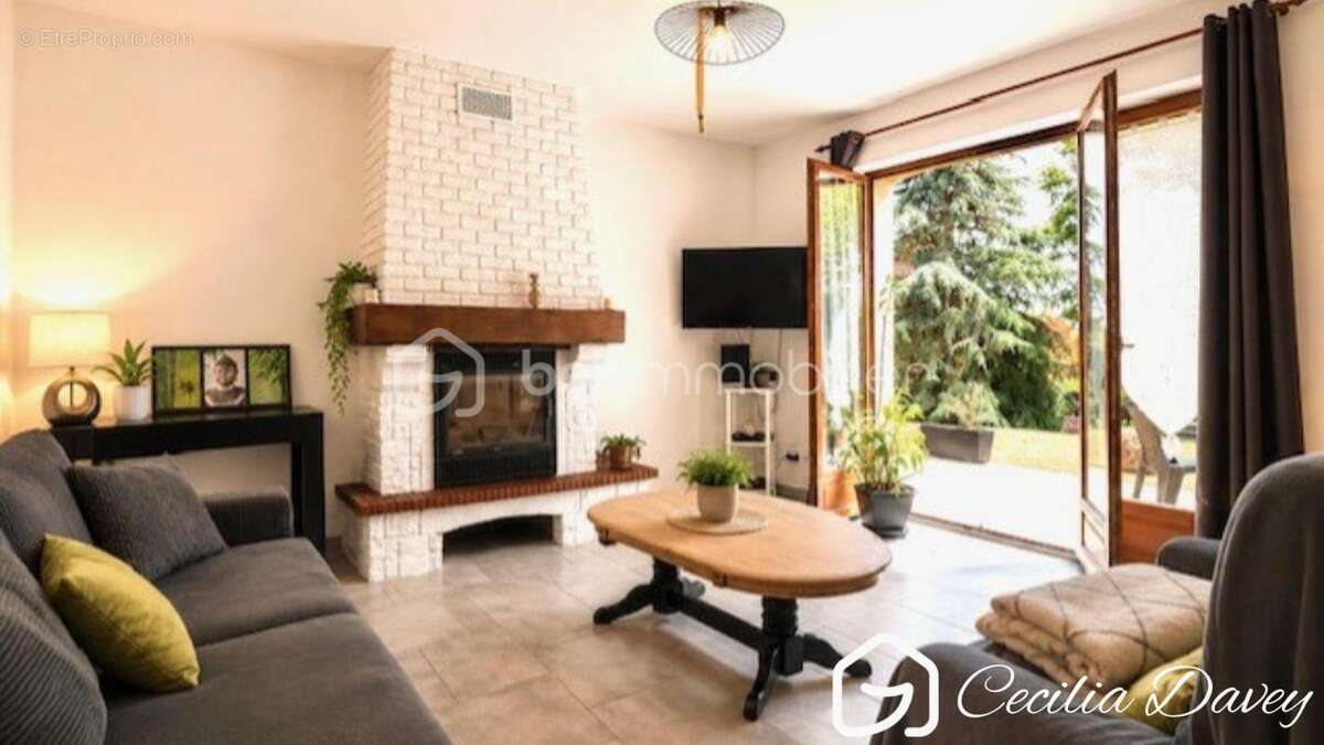 *** Nouveauté : Véritable coup de cœur pour cette propriété de caractère rare, mêlant authenticité, confort et sérénité, offrant - photo 8