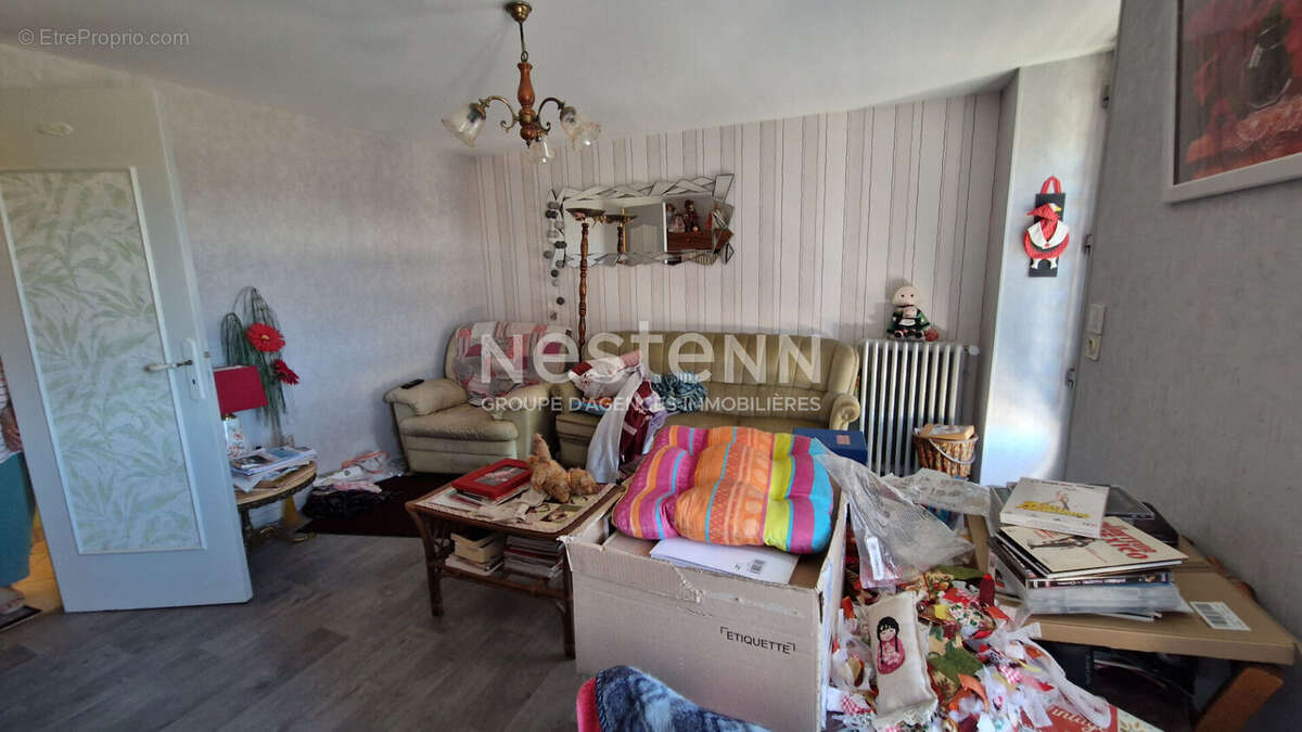 Maison à SAINT-SAUD-LACOUSSIERE