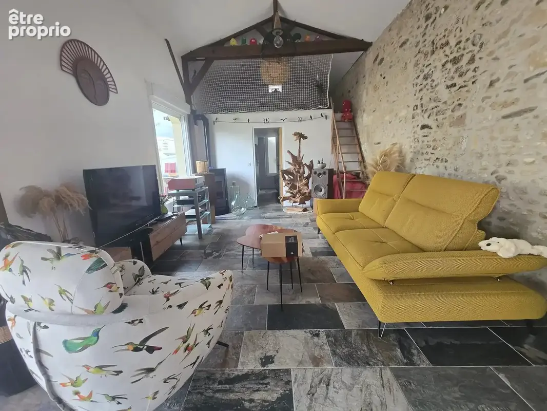 Magnifique maison 3 chambres dans le centre de Montendre avec mobilier. - photo 3