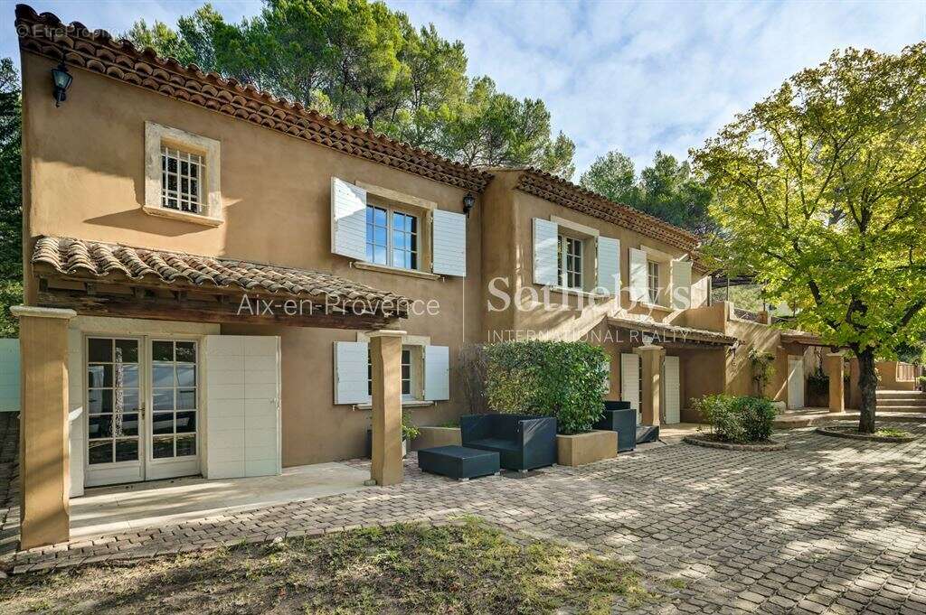 Maison à AIX-EN-PROVENCE
