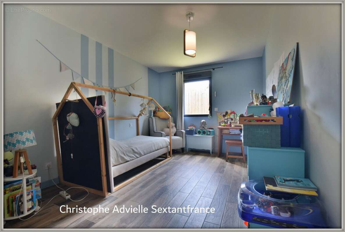Maison ossature bois RT 2012, plain pied , 4 chambres, terrain de 6177 M2 en fond d'impasse avec belle vue - photo 8