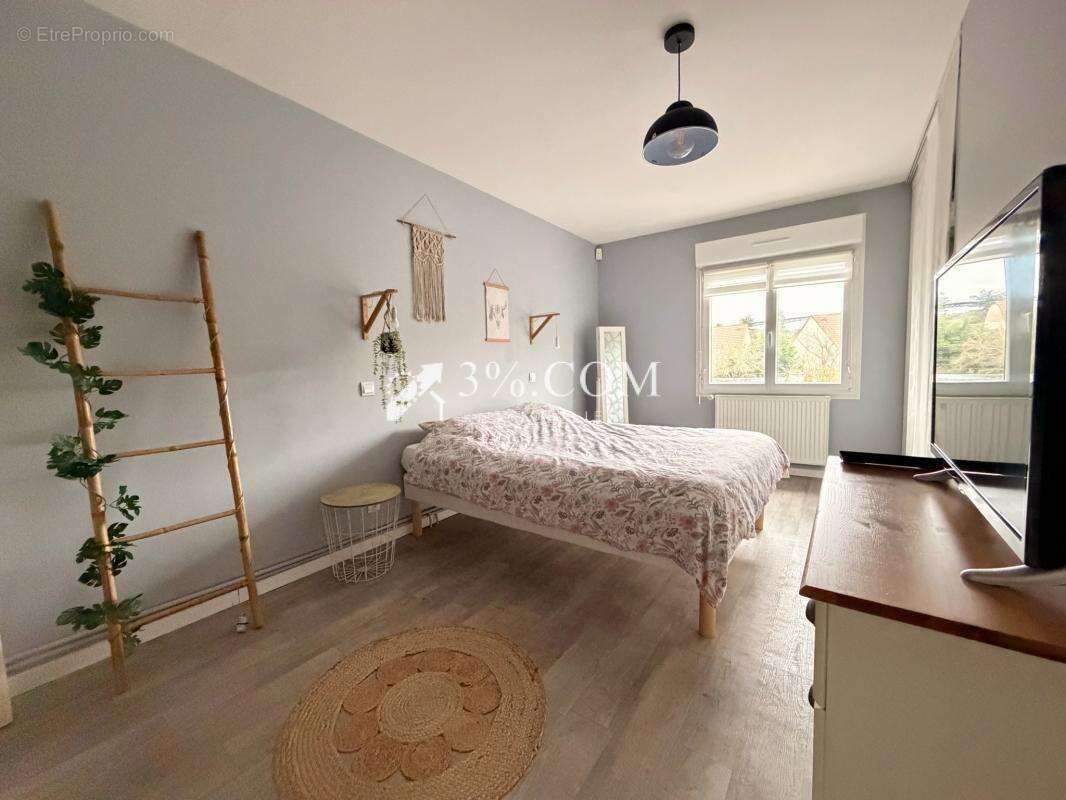 Maison à SAINT-LEONARD