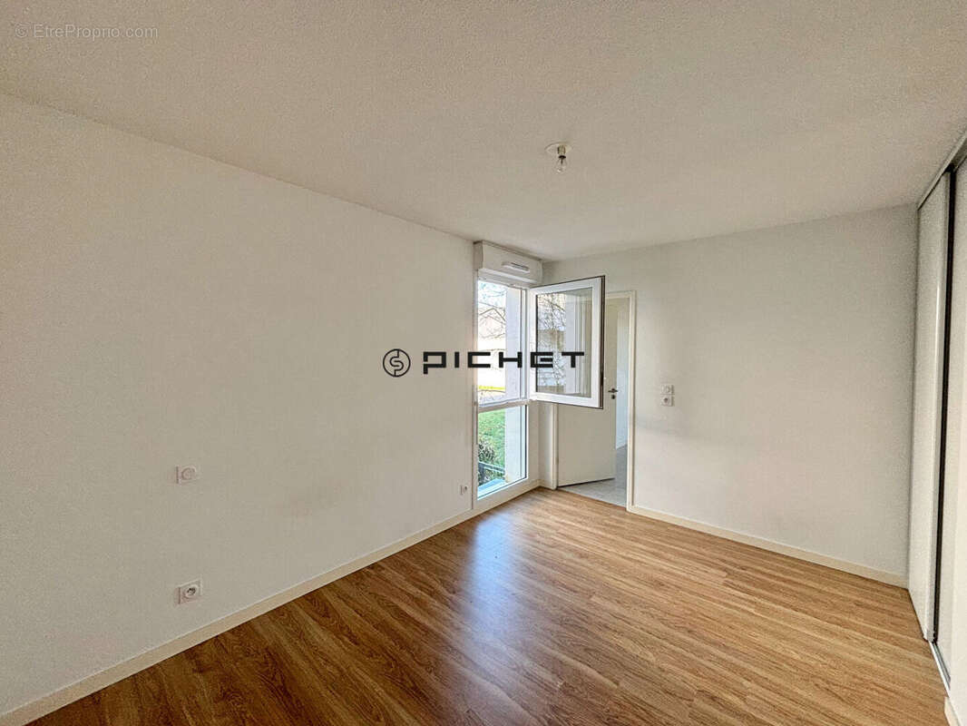 Appartement à THOUARE-SUR-LOIRE