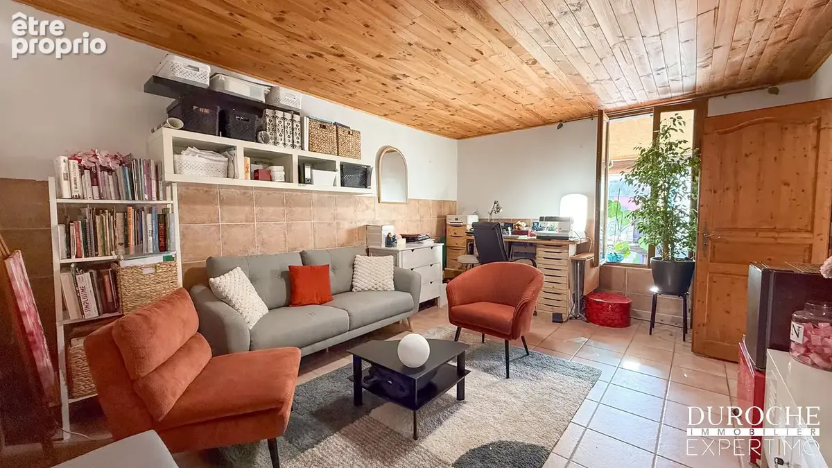Orange, quartier Résidentiel Maison de 147m2 + appartement indépendant de 33m2 sur parcelle de 557m2 - photo 9