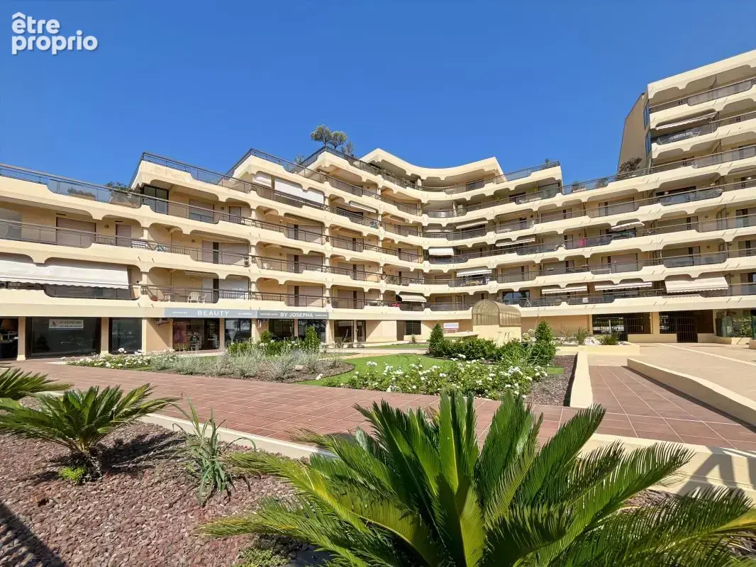 FREJUS PLAGE Appartement À Vendre studio 27 m² vue mer - photo 2